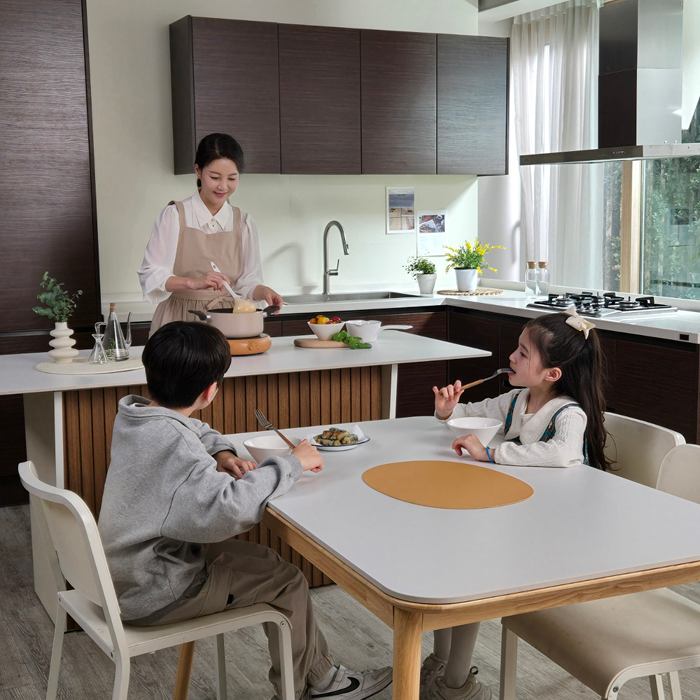 UNIQUEMAIN 대형LED/컨셉 렌탈스튜디오